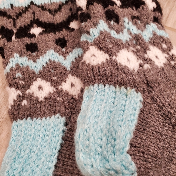 Handmade knee high socks - Picture 5 of 6